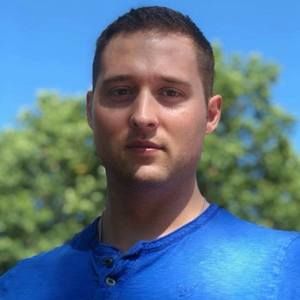 Meet your Posher, Alex